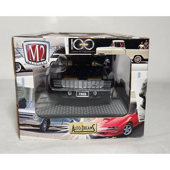M2 Machines '69 Chevrolet Camaro Z/28 RS Premium Ed. 1:24 Scale Die-Cast New - Picture 4 of 7